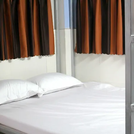Aloha Saigon (Adults Only)ホステル